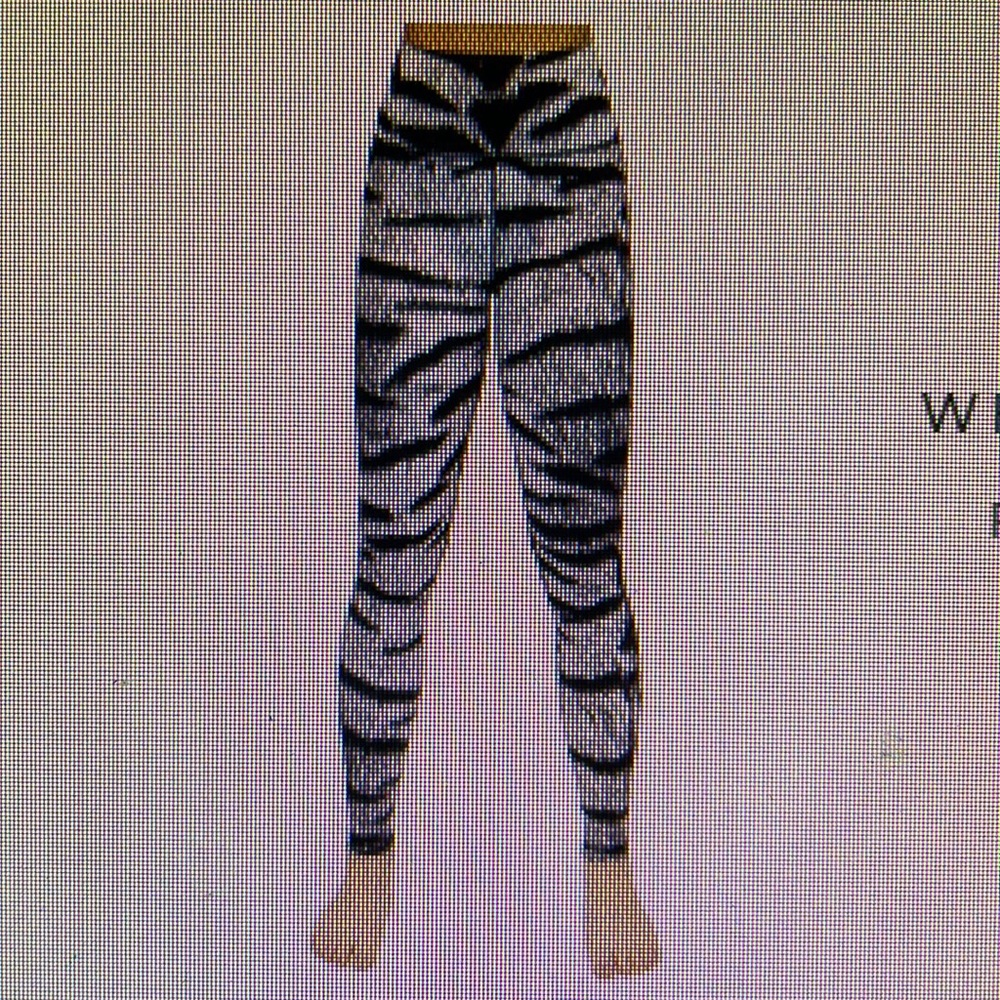 Kali by Miami Fitwear White Tiger Legging - M